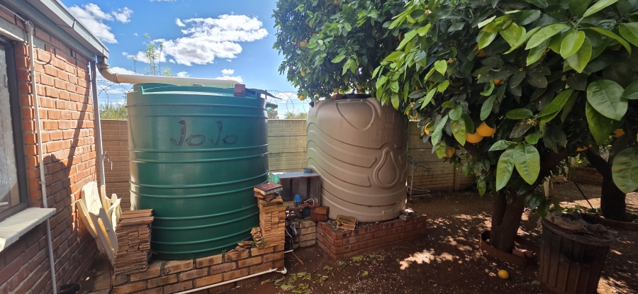4 Bedroom Property for Sale in New Park Northern Cape